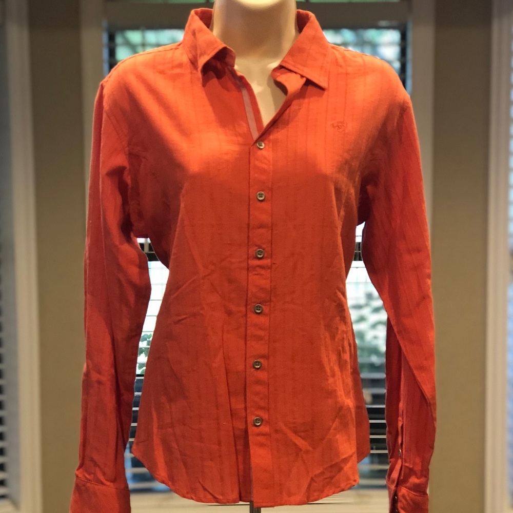 Women’s ARIAT button down-NWT